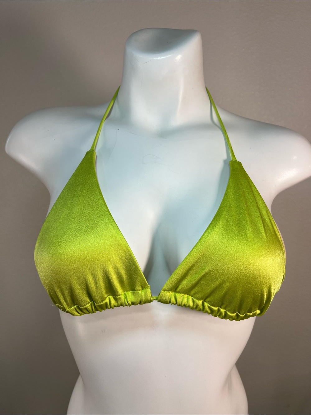 Victoria's Secret Lime Green Triangle Bikini Top - Halter Size B